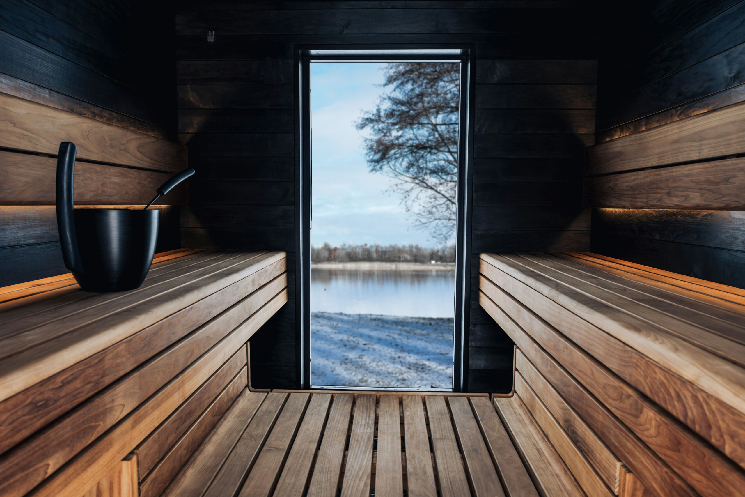Sauna mit Ausblick auf den Friesensee