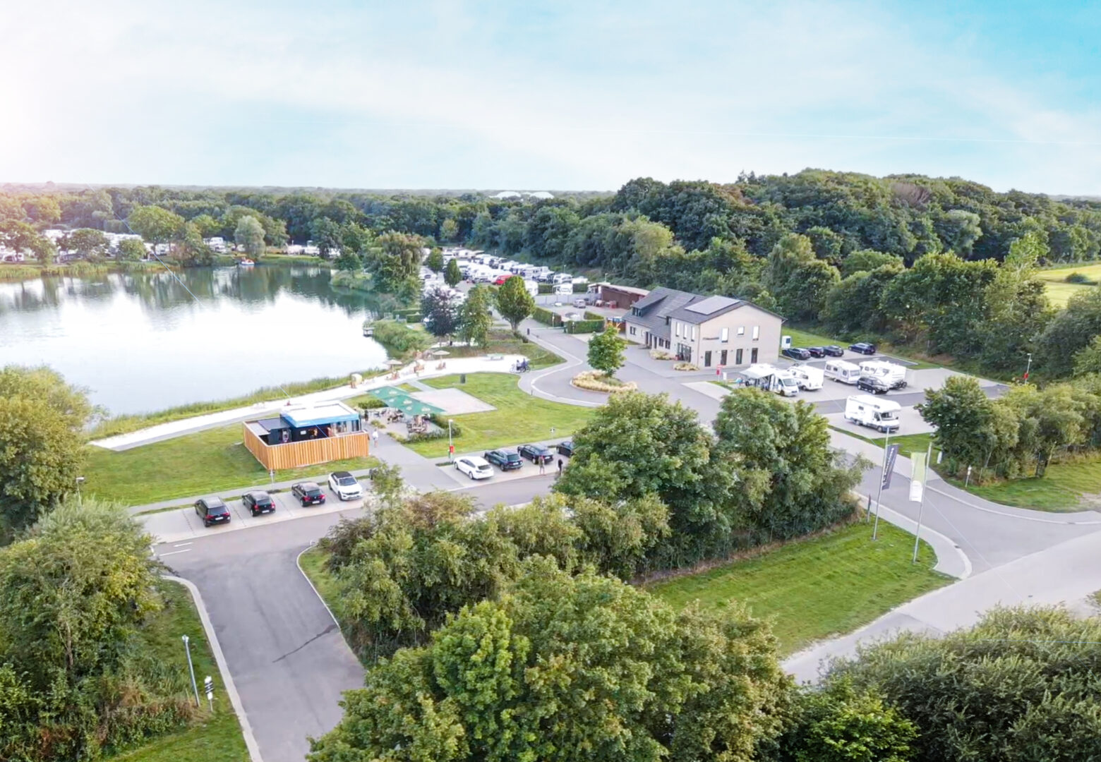Drohnenaufnahme vom Campingplatz Friesensee