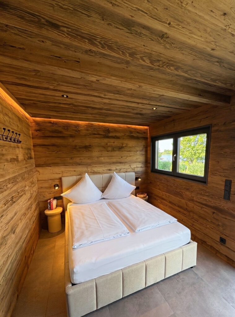 Friesensee Harlequartier Bett